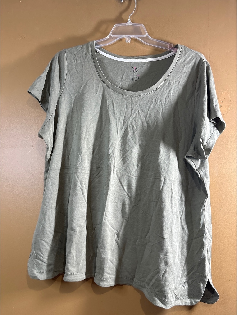 HC1246 Isaac Mizrahi Essentials Plus Size 2X Light Green Short Sleeve T-Shirt